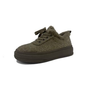 женские утеплённые кроссовки